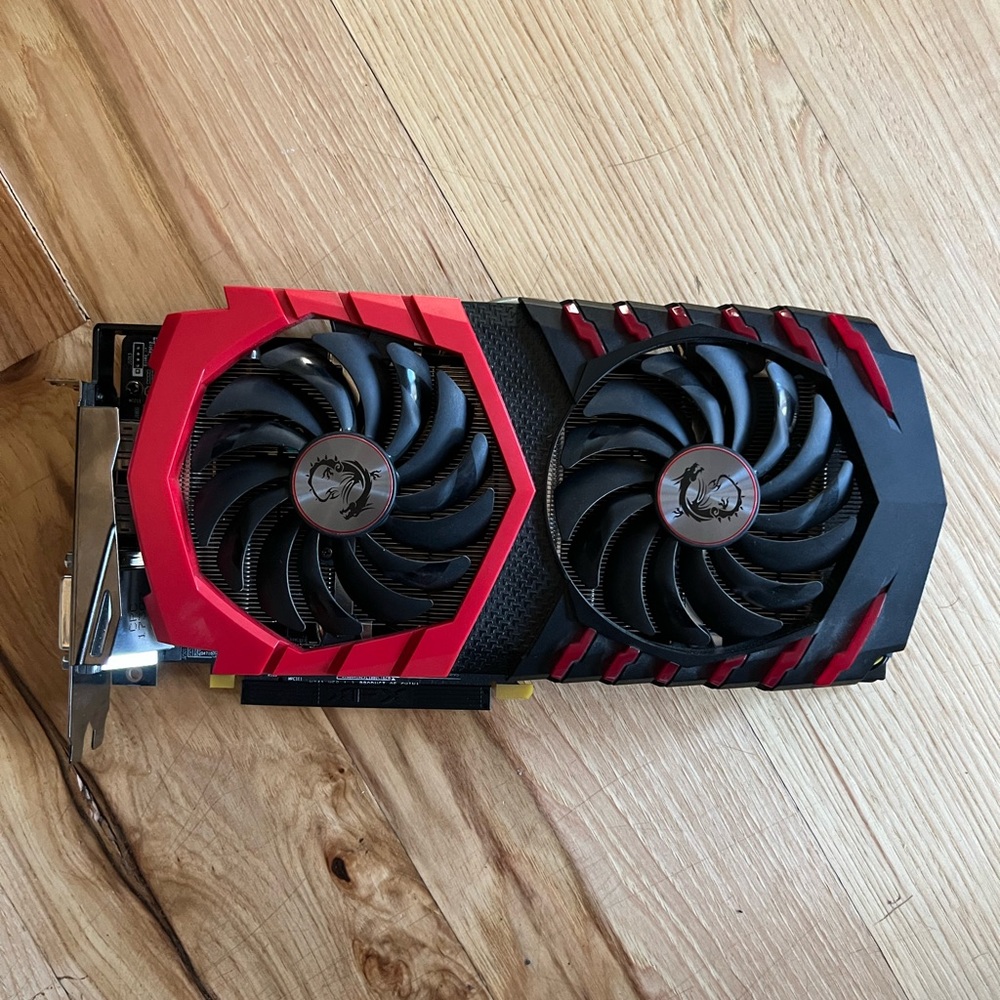 MSI Gaming Radeon RX 580 256-bit 4GB GDRR5 DirectX 12 VR Read